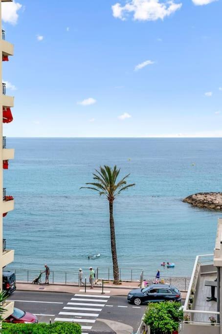 Riviera Prestige - Front De Mer - Terrasse - Parking Roquebrune-Cap-Martin Extérieur photo