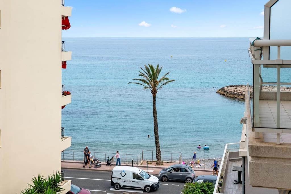 Riviera Prestige - Front De Mer - Terrasse - Parking Roquebrune-Cap-Martin Extérieur photo
